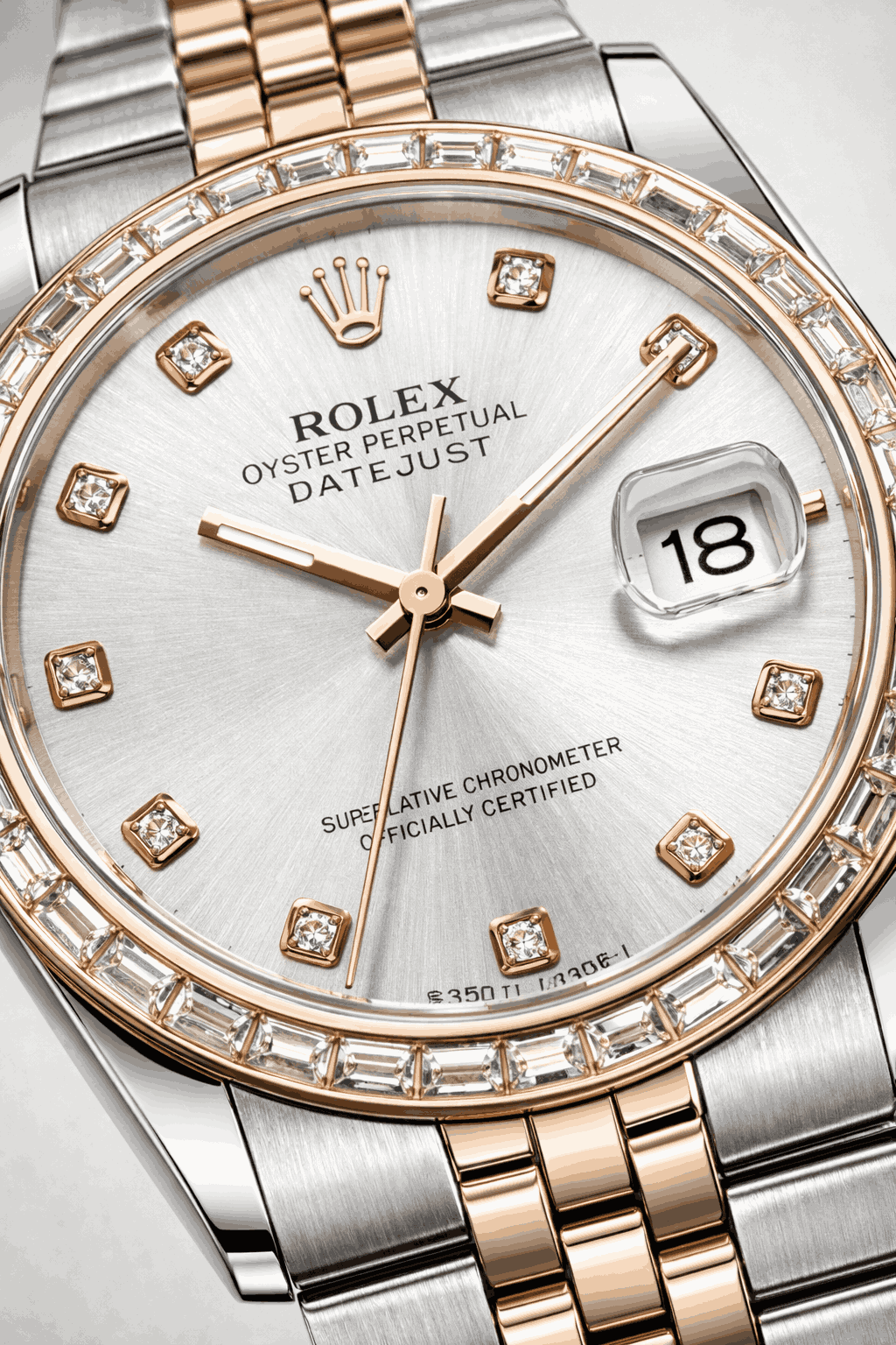 Rolex Diamond Silver Dial watch-macro-dial